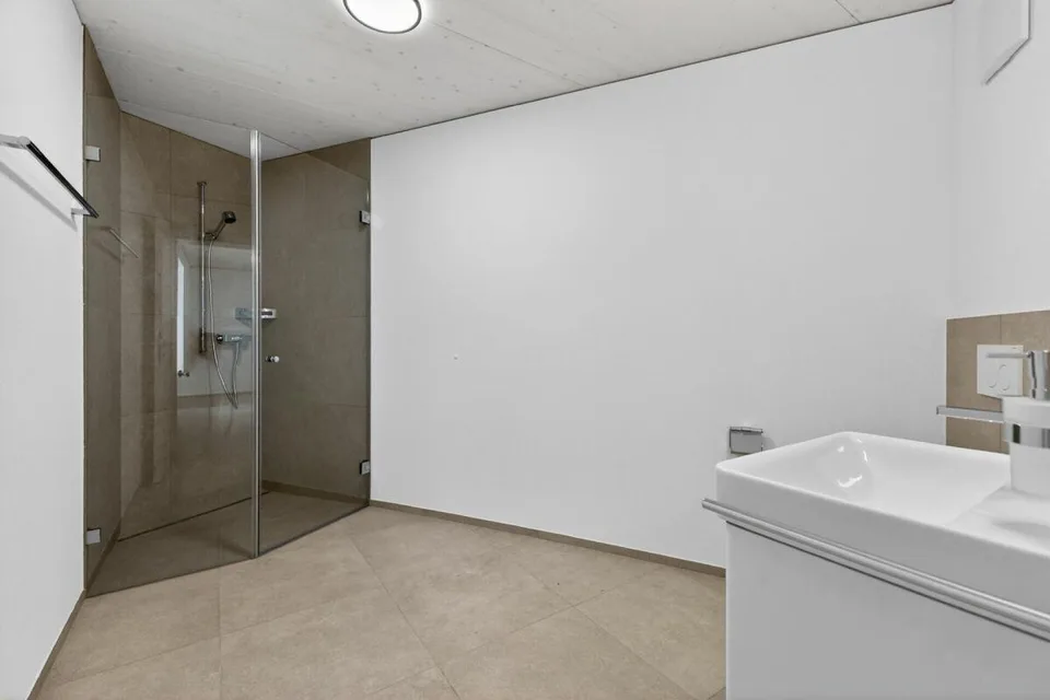 Modernes 5.5-Zimmer-Einfamilienhaus mit flexibler 2.5-Zimmer-Einliegerwohnung