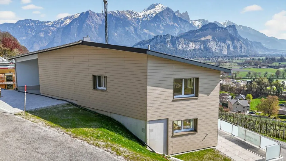 Modernes 5.5-Zimmer-Einfamilienhaus mit flexibler 2.5-Zimmer-Einliegerwohnung