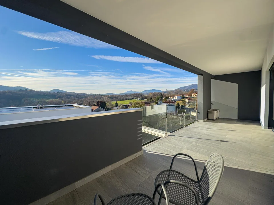 Splendida villa di lusso a Coldrerio