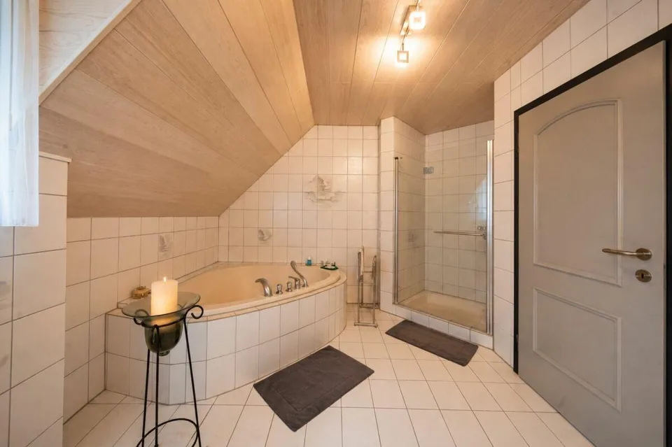 Maison idyllique à la limite de la zone de construction - charmante maison mitoyenne avec jardin et potentiel d'extension