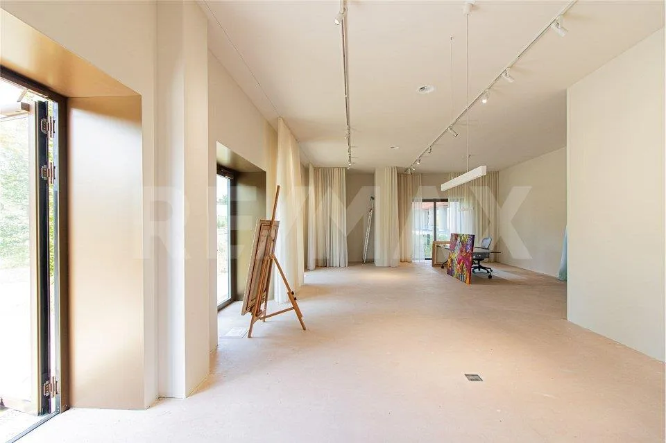 Hochwertige Gewerbelokalität mit 104 m² in zukunftsträchtigem Neuba...
