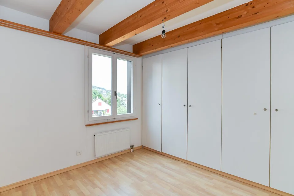 5.5 Zi. EFH an bevorzugter Aussichtslage, mit schönem Garten