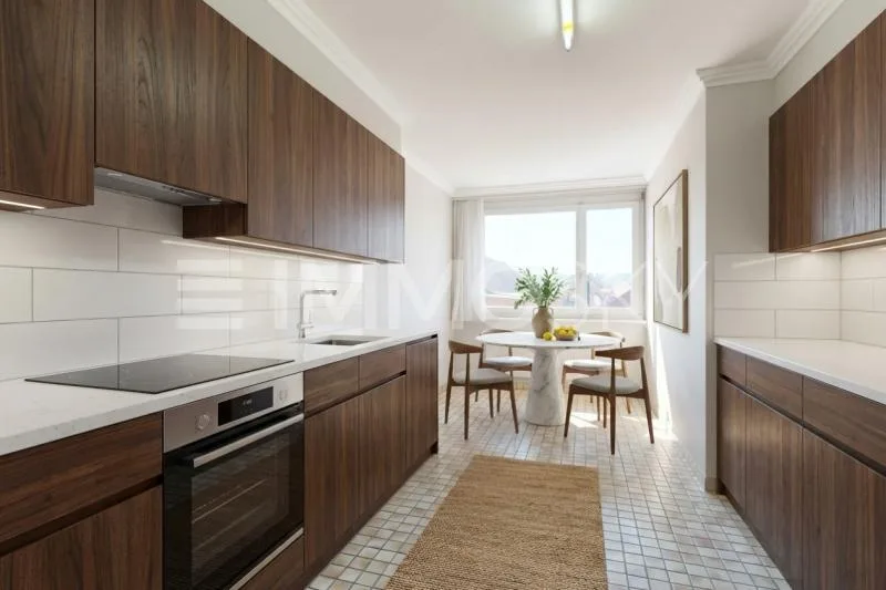 Beautiful bright apartment with balcony