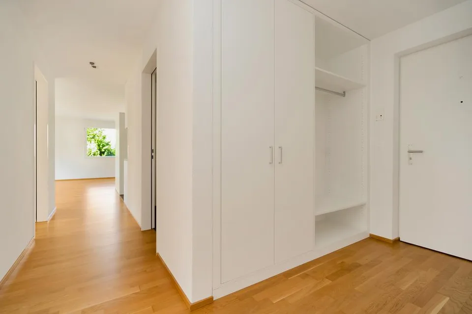 FAMILIENFREUNDLICHE WOHNUNG AN RUHIGER LAGE