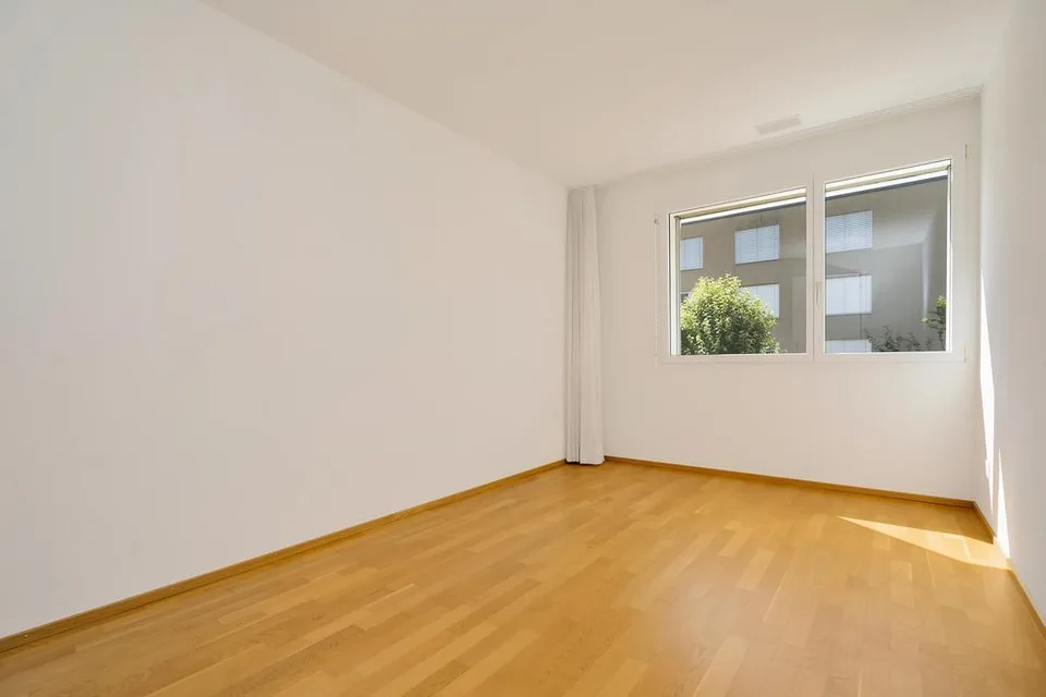 FAMILIENFREUNDLICHE WOHNUNG AN RUHIGER LAGE