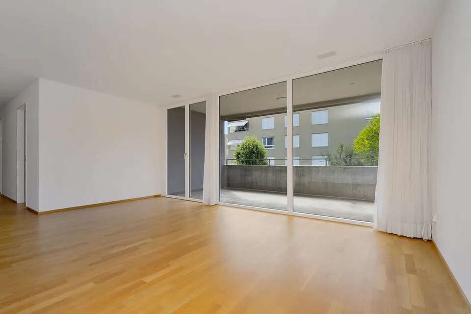 FAMILIENFREUNDLICHE WOHNUNG AN RUHIGER LAGE