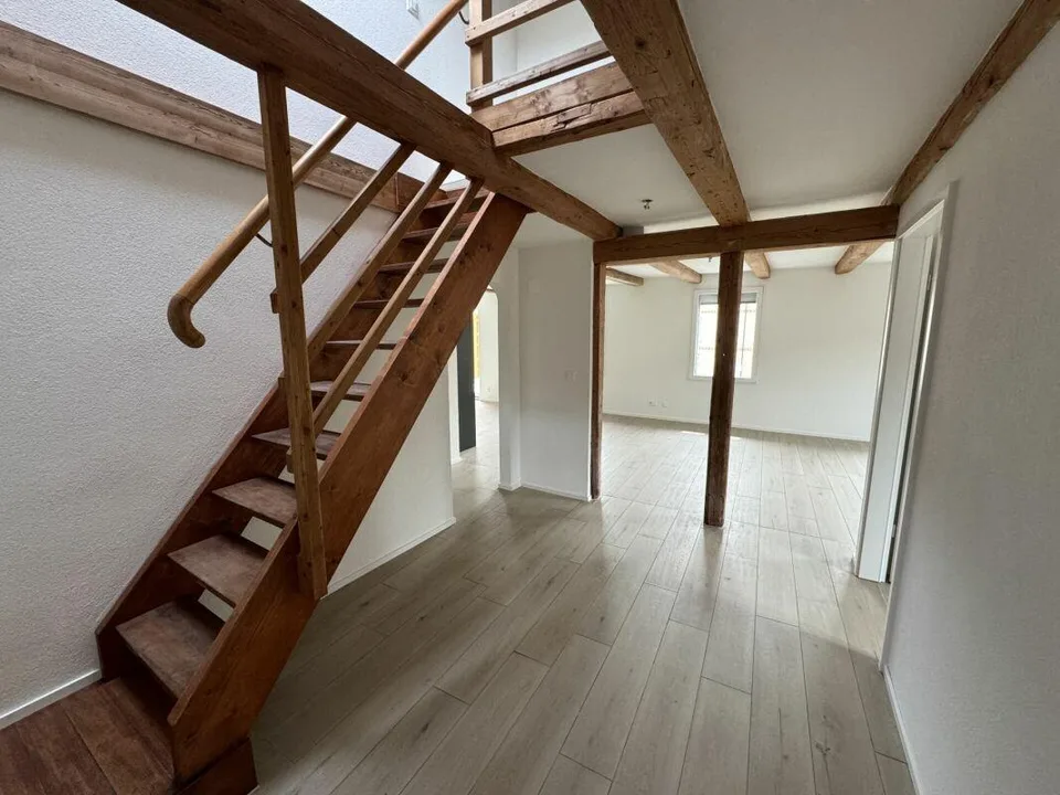 Grosszügige 4 1/2 - Zimmer-Dachmaisonette-Wohnung
