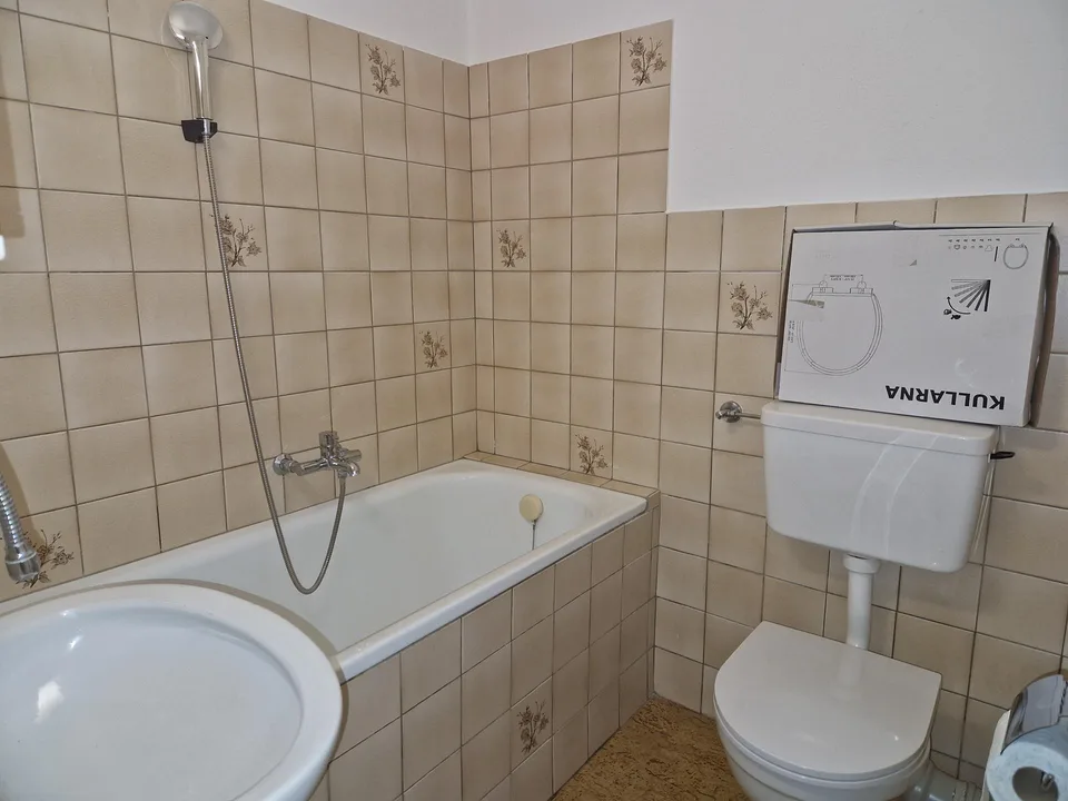 Studio on the 2nd floor for single person