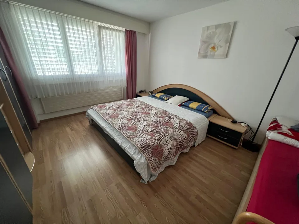 Grosszügige 2.5-Zimmerwohnung mit zwei Balkonen