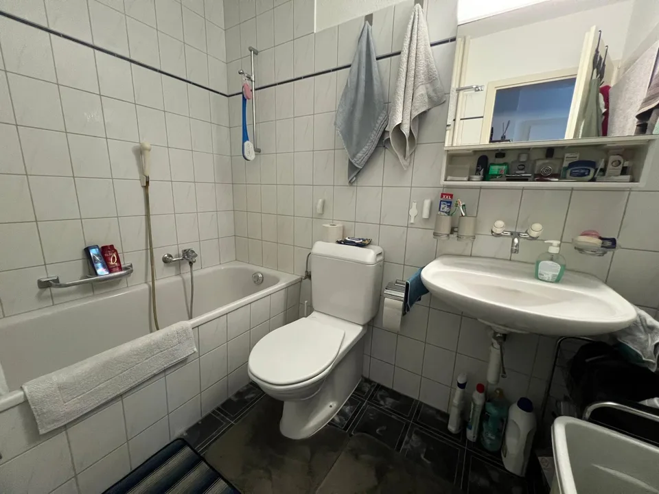 Grosszügige 2.5-Zimmerwohnung mit zwei Balkonen