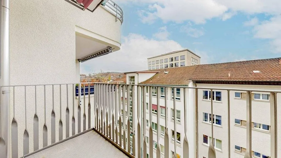 Vivre confortablement au-dessus des toits de Zurich