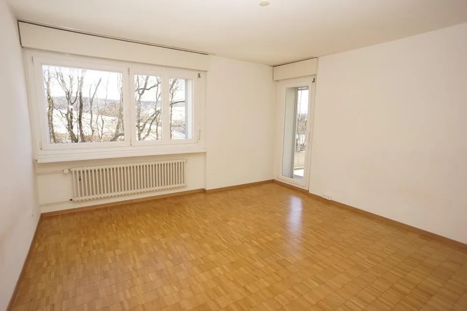 Appartement spacieux 4.5 pièces avec place assise dans le jardin dans un environnement calme