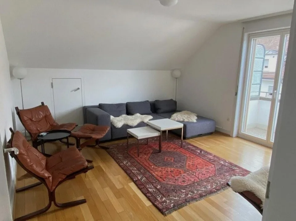 Attikawohnung mit Charme im Wittigkofen-Quartier