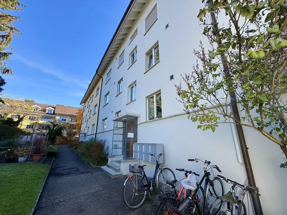 Attikawohnung mit Charme im Wittigkofen-Quartier