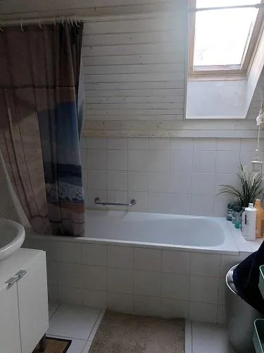 Charmante 3.5-Dachwohnung in Safnern