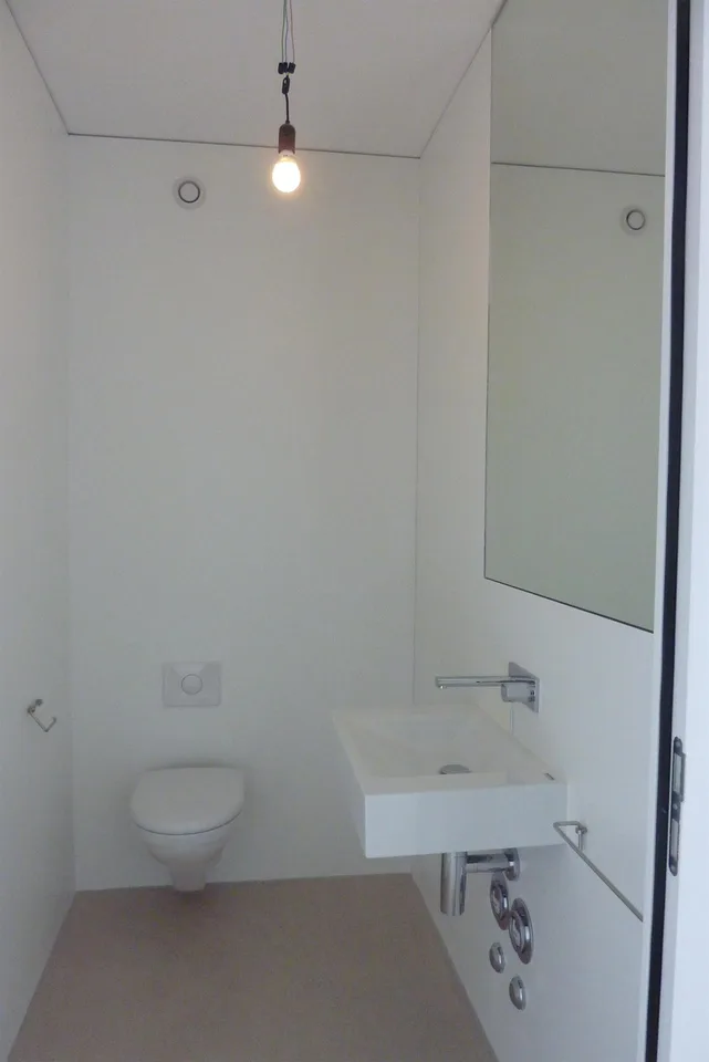 Assurez-vous cette maisonnette centrale dans un immeuble neuf !