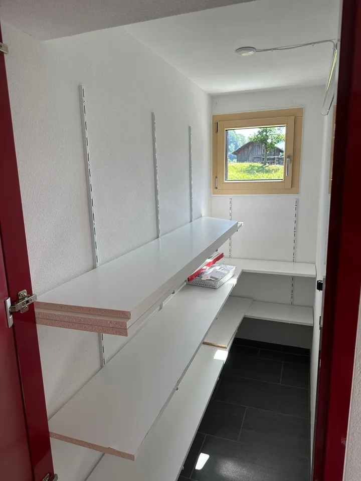 4Zi Ferien-/Wohnung in Rueun GR