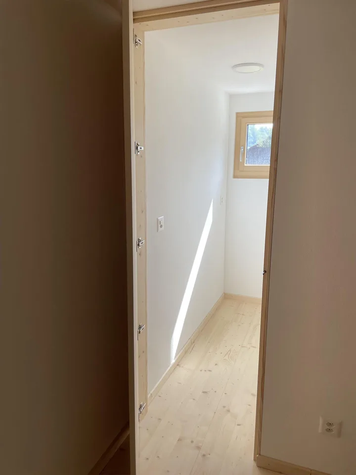 4Zi Ferien-/Wohnung in Rueun GR