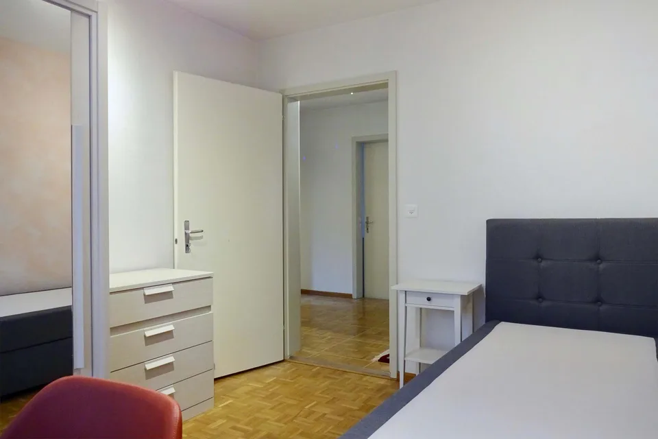 ONLINE BESICHTIGUNG WG-Zimmer