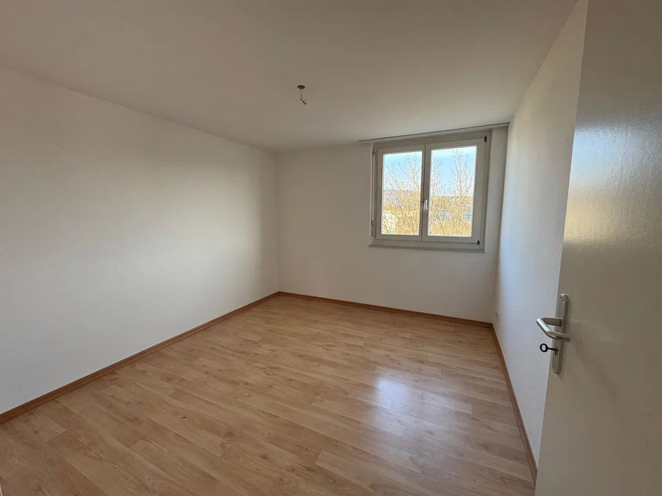 Helle 3.5 Zi-WG mit  Balkon in grüner Umgebung und zentraler Lage
