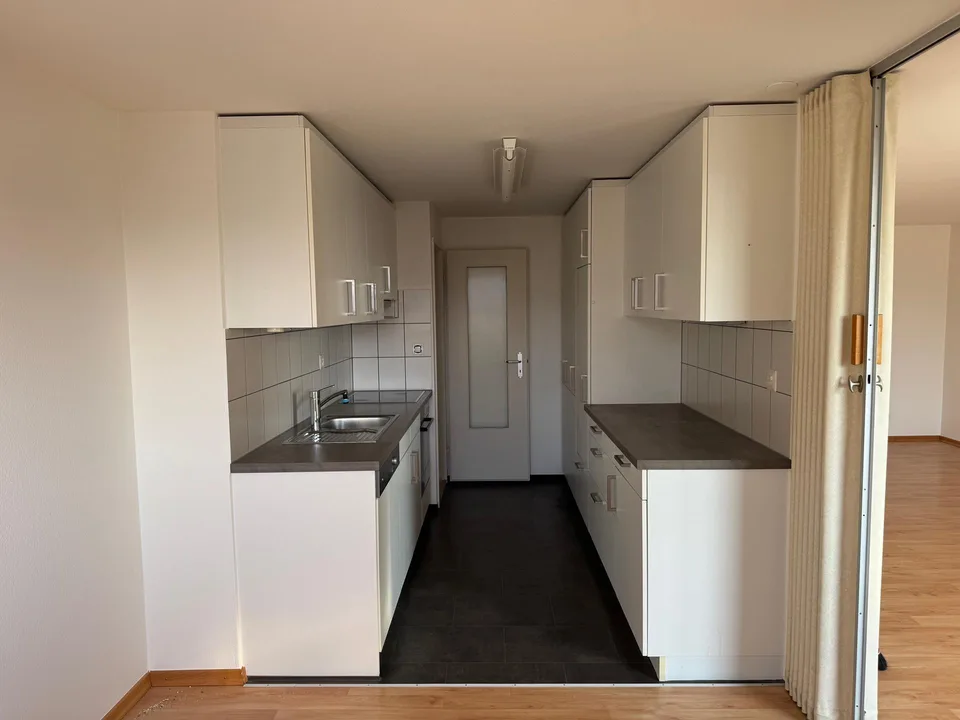 Helle 3.5 Zi-WG mit  Balkon in grüner Umgebung und zentraler Lage