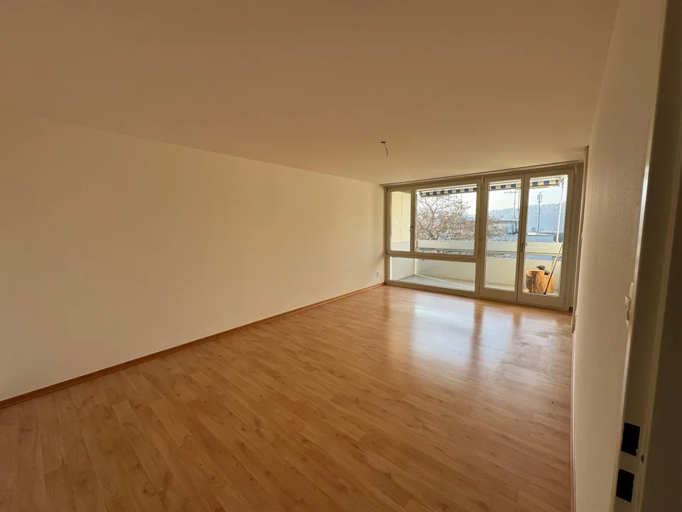 Helle 3.5 Zi-WG mit  Balkon in grüner Umgebung und zentraler Lage