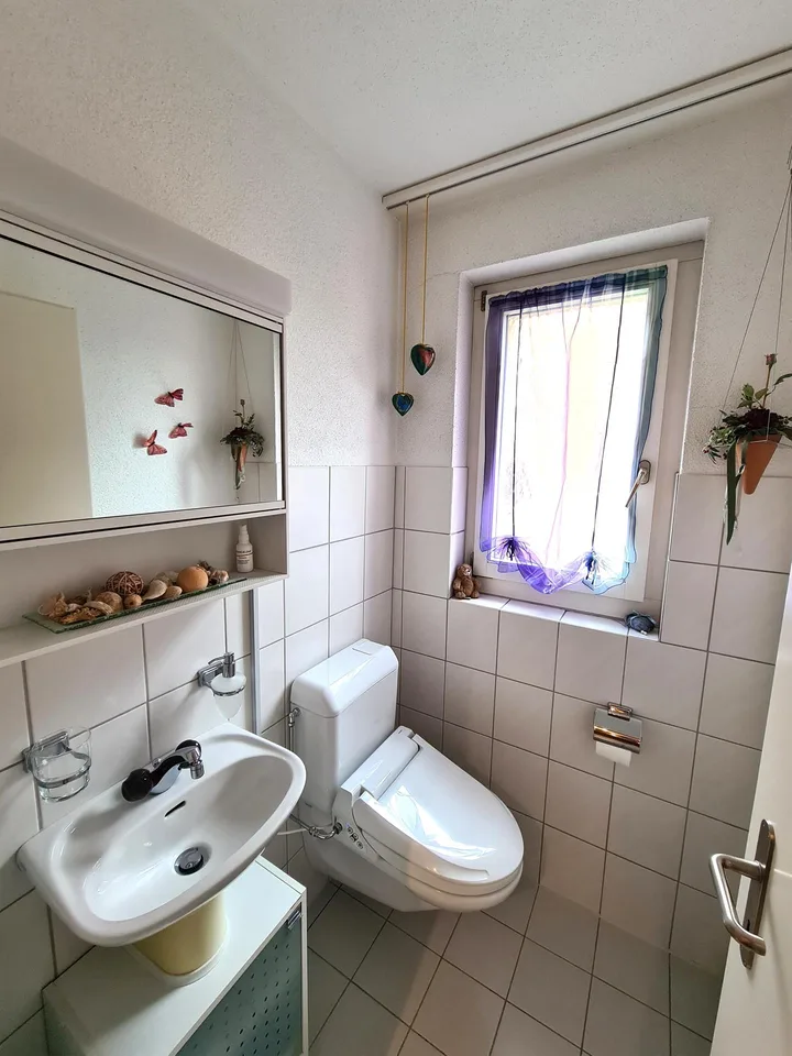 freundliche, helle Wohnung an idealer Lage