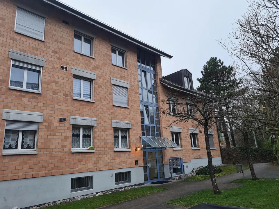 freundliche, helle Wohnung an idealer Lage