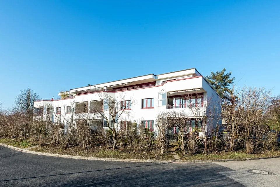 Neu sanierte Wohnung mit Blick ins Grüne zu vermieten