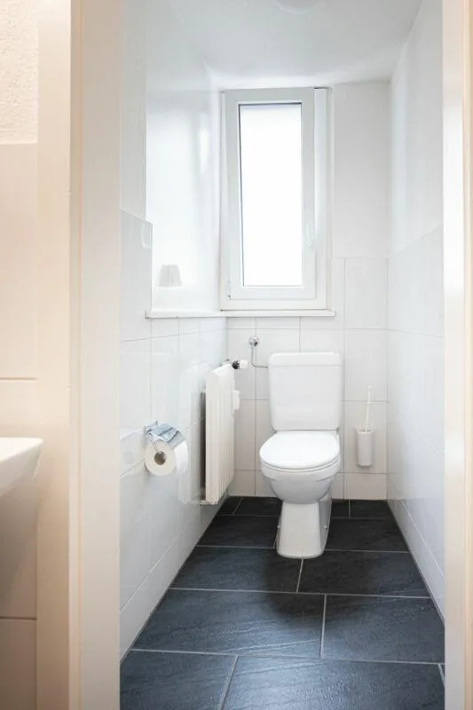 Bureaux et espaces de pratique lumineux et polyvalents dans le meilleur emplacement de la vieille ville