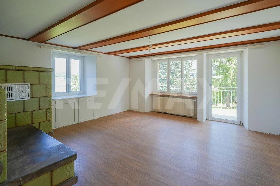 Grosszügiges 7 Zimmer-Haus mit herrlicher Aus- und Weitsicht