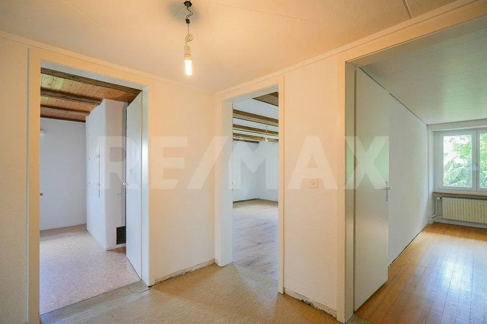Grosszügiges 7 Zimmer-Haus mit herrlicher Aus- und Weitsicht