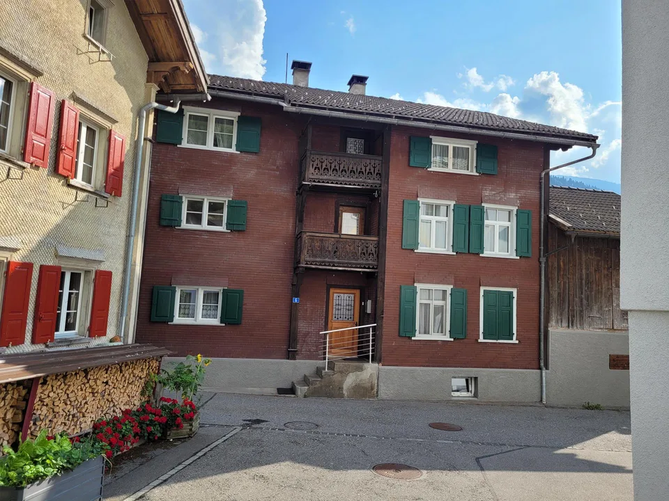 3.5-Zi-Dachwohnung - Estrich gehört dazu