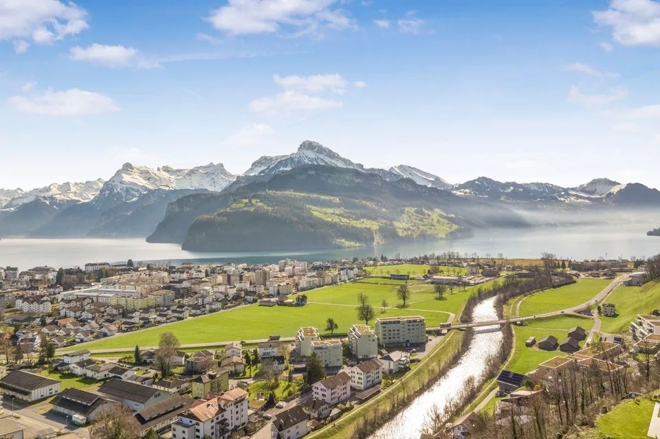 Appartement avec vue panoramique inobstructable et espace de bien-être