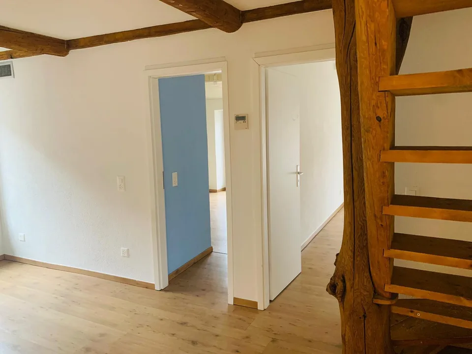 Maison plurifamiliale avec 2 unités et vue sur les montagnes à Sonvico