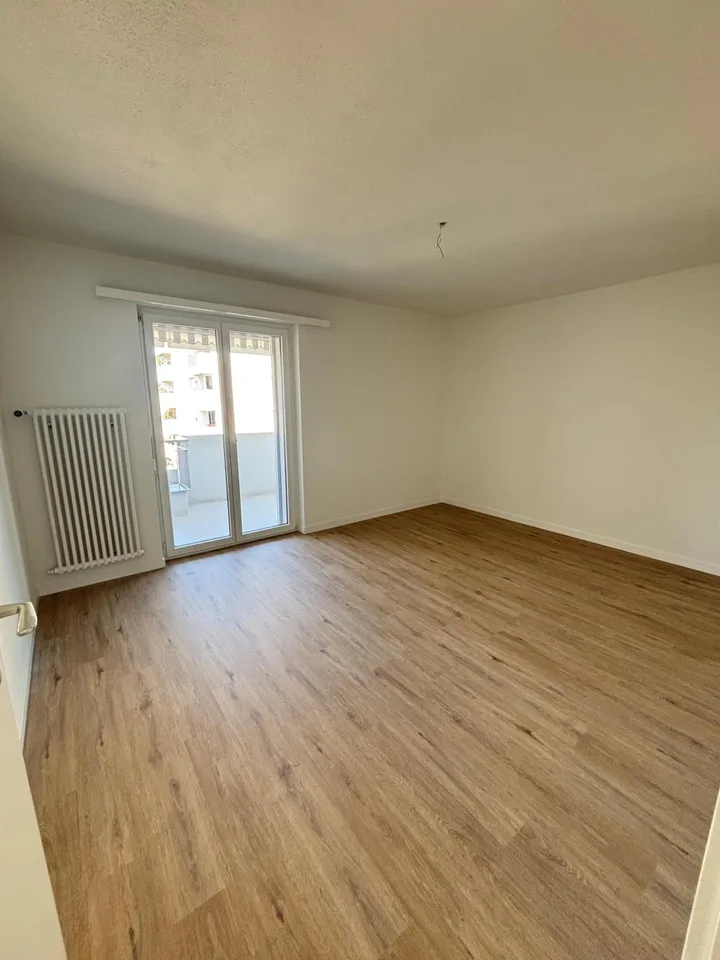 Teilsanierte 3.5-Zimmerwohnung an zentraler Lage in Goldach