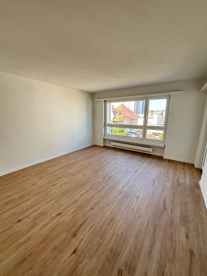 Teilsanierte 3.5-Zimmerwohnung an zentraler Lage in Goldach