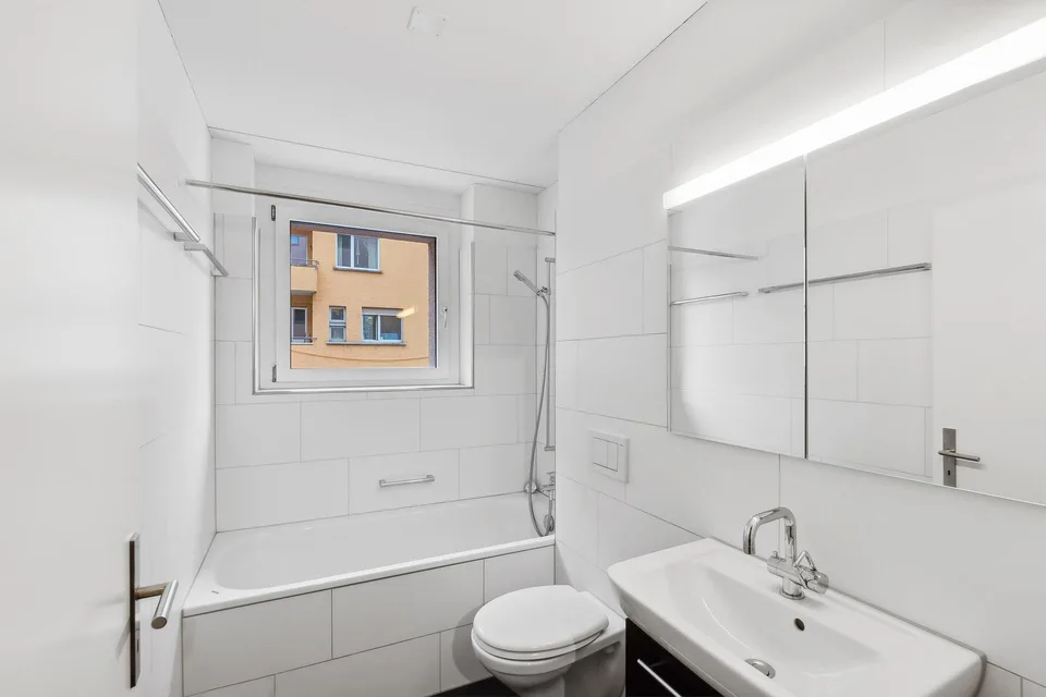 Moderne Wohnung in unmittelbarer Nähe des Schaffhauserplatzes