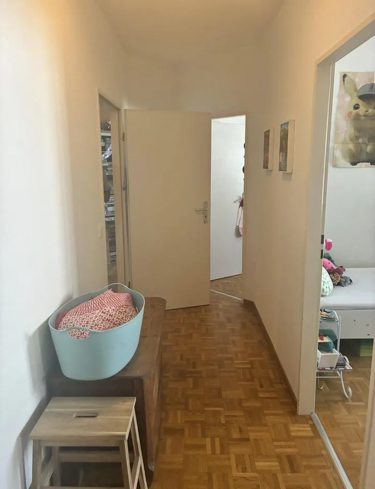 Bright 5-room apartment located at Rue Daubin 22, 1203 Geneva