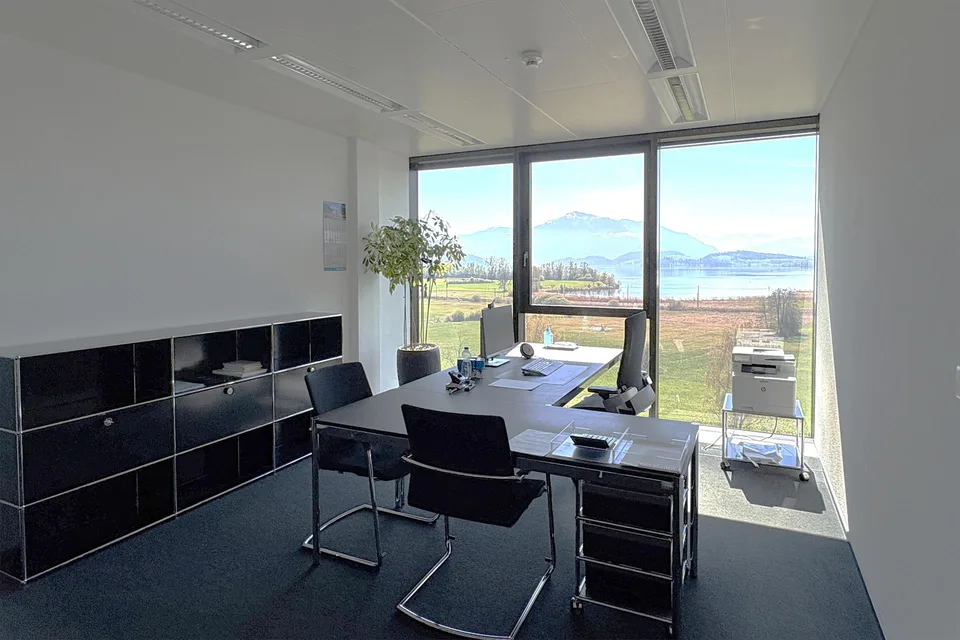 Erstklassige Bürofläche mit bester Aussicht und Komfort - Mieten im...