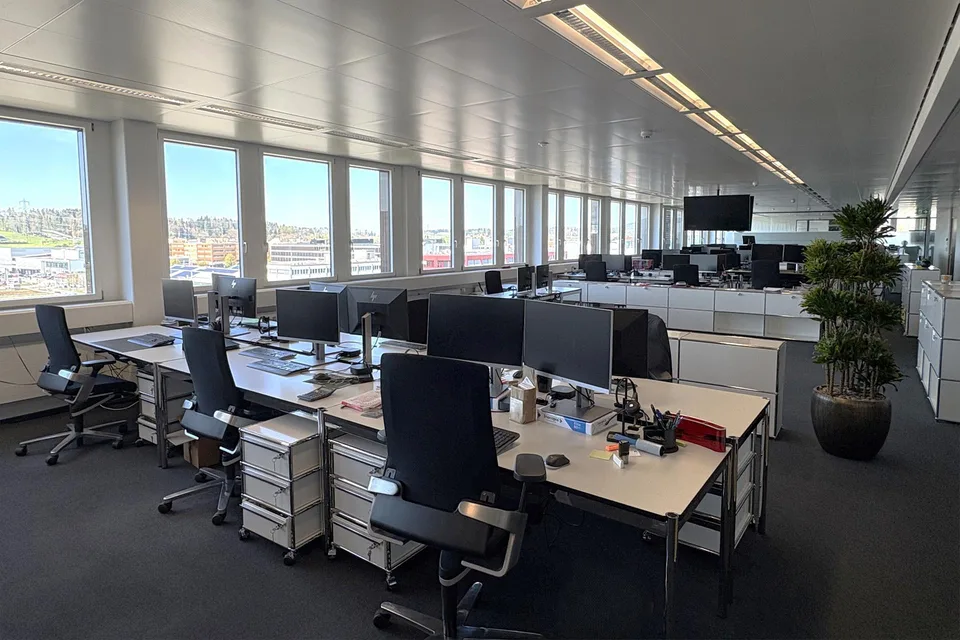 Erstklassige Bürofläche mit bester Aussicht und Komfort - Mieten im...