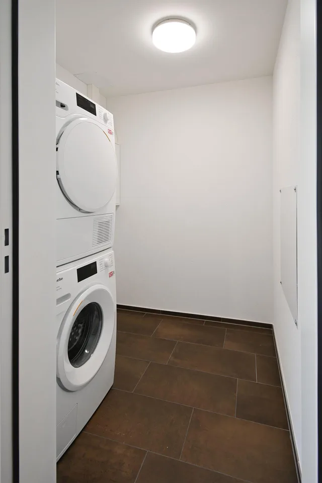 Helle Wohnung an ruhiger Lage gesucht?
