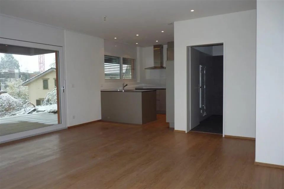 2.5 Zimmer-Wohnung mit Gartensitzplatz