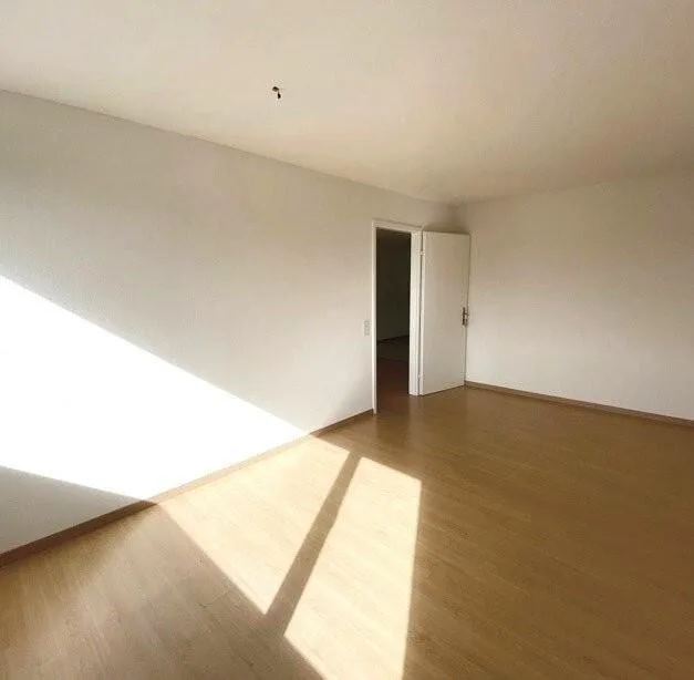 Appartement 2,5 pièces en centre-ville - Zürcherstrasse 15, Bremgarten