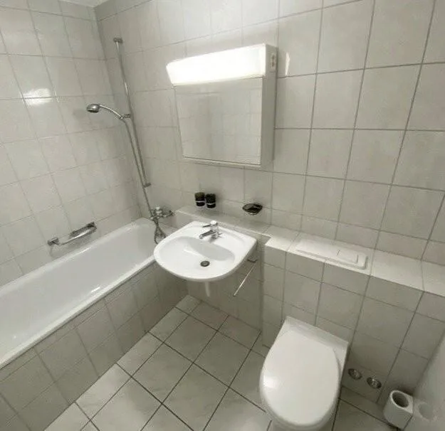 Appartement 2,5 pièces en centre-ville - Zürcherstrasse 15, Bremgarten