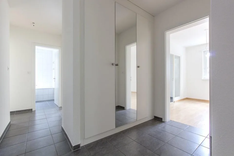 Cozy apartment with balcony, elevator, and central location