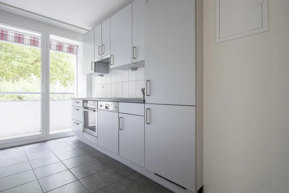 Cozy apartment with balcony, elevator, and central location