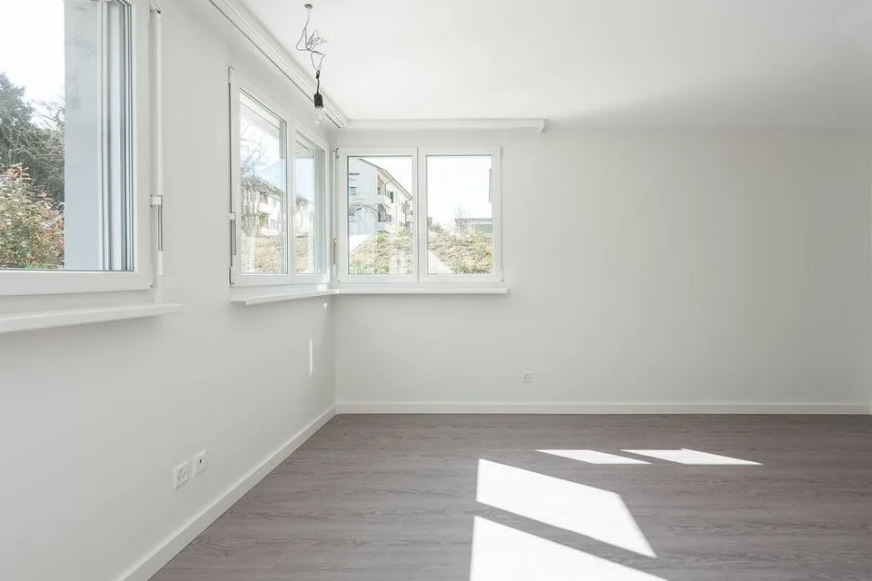 2-Bedroom Apartment with Comfort: Private Washer-Dryer Included!