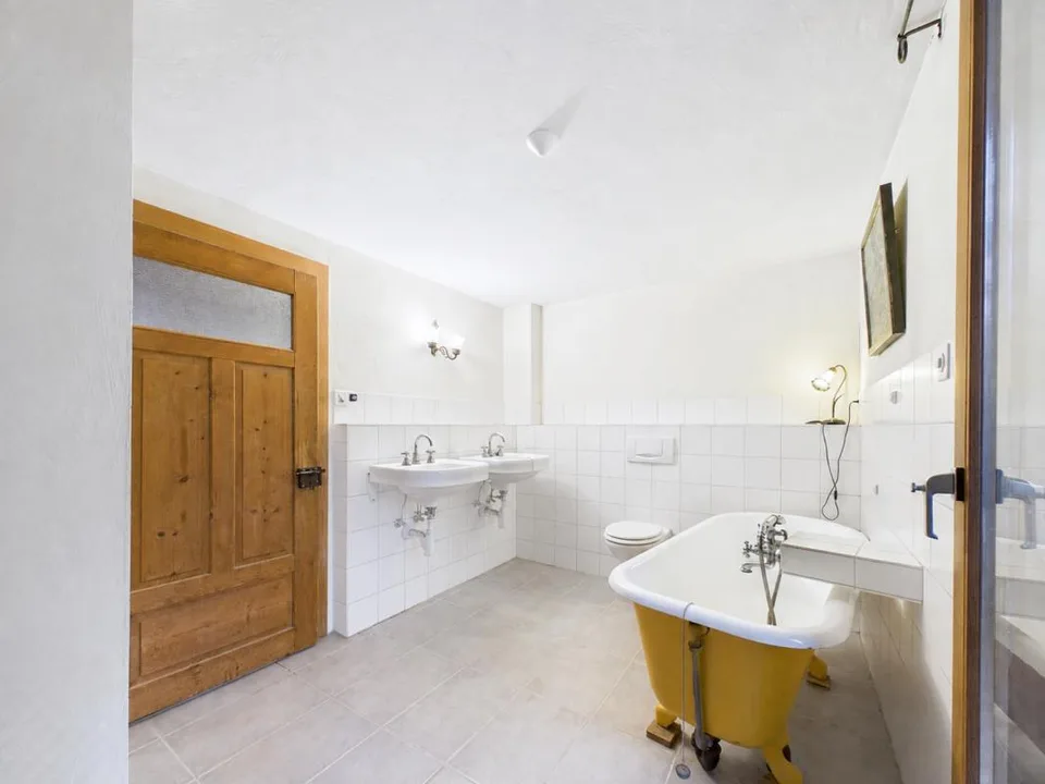 Historisches Fachwerkhaus auf 1'706 m² Grundstück mit Entwicklungsp...