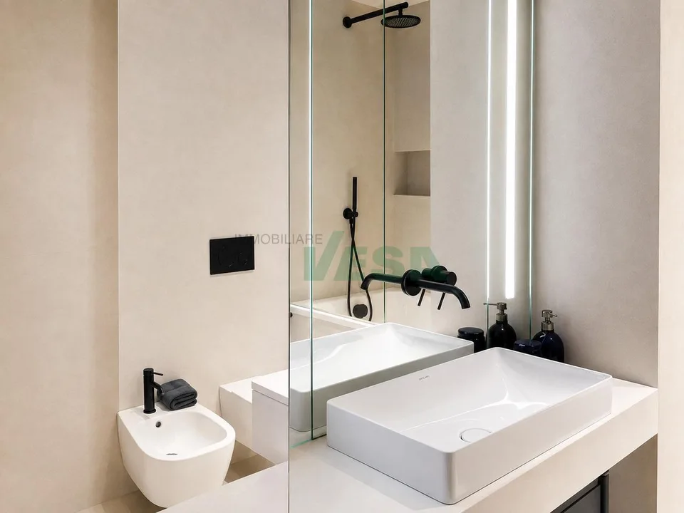 Splendido elegante attico duplex 4,5 locali con bellissimo roof-garden – Foto 10 von 11